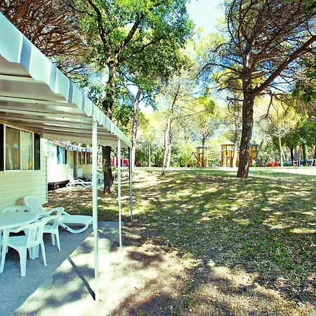 Caravan Park Belvedere, Prázdninový dům